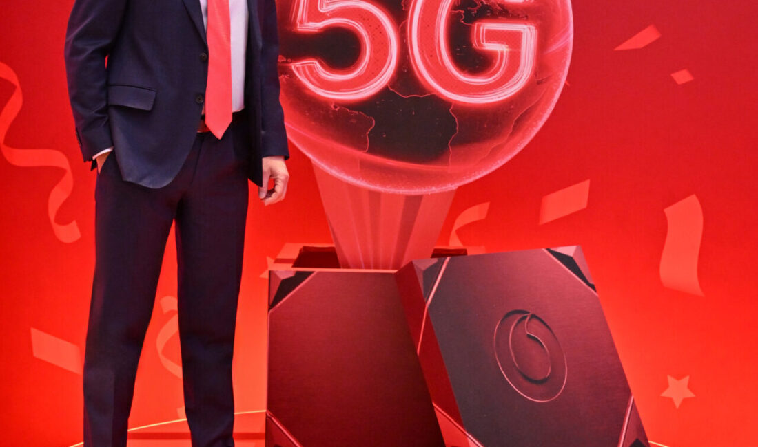 - Vodafone Türkiye İcra Kurulu Başkanı Engin Aksoy:
- "Bakanlığımızın 5G'yi