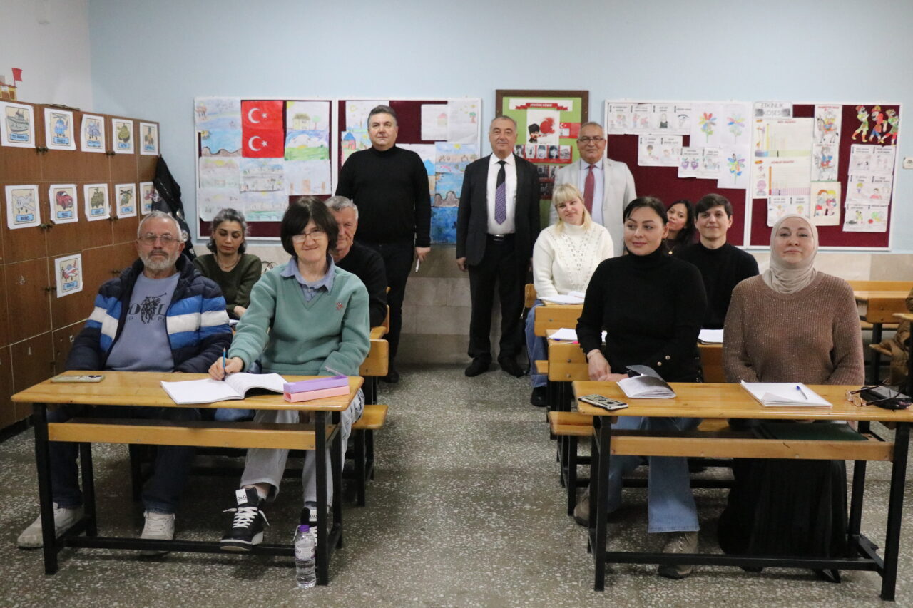 - Büyük çoğunluğu Türk vatandaşlarıyla evli yabancı uyruklu kadınlardan oluşan