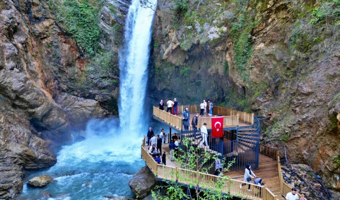 OSMANİYE (AA) – Osmaniye'de son aylarda etkili olan yağışlar Karaçay