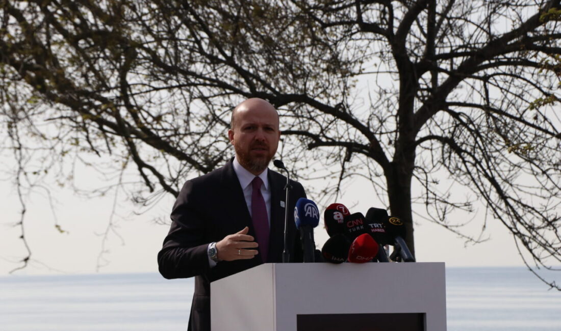 - Milli Eğitim Bakan Yardımcısı Nazif Yılmaz:
- "Yurt dışına öğrenci