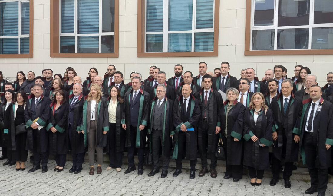 YALOVA (AA) – Yalova'da Sosyal Güvenlik Kurumu (SGK) avukatı Zekeriya