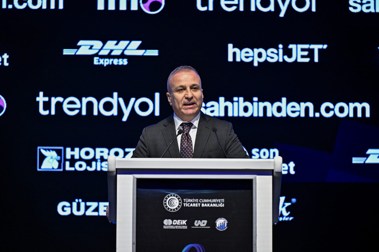 - UND Başkanı Şerafettin Aras:
- "Yapay zekayı sadece konuşan değil,