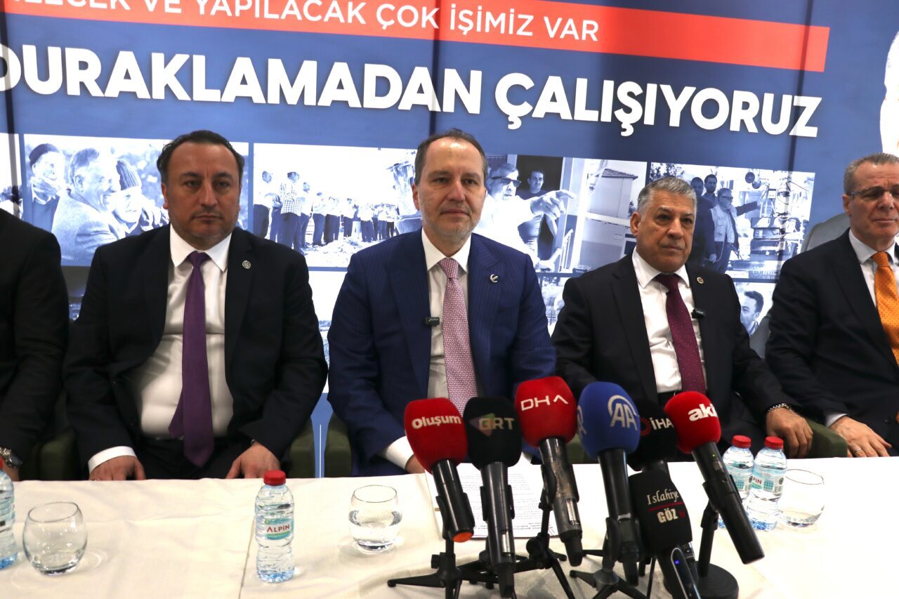 - "Herkes bilmelidir ki bugün değişmesi gereken İran rejimi değil,
