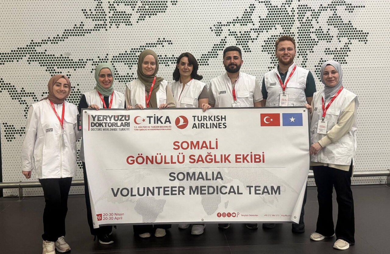 - Sağlık ekibi, 20-30 Nisan'da TİKA işbirliğinde kadın hastalıkları ve