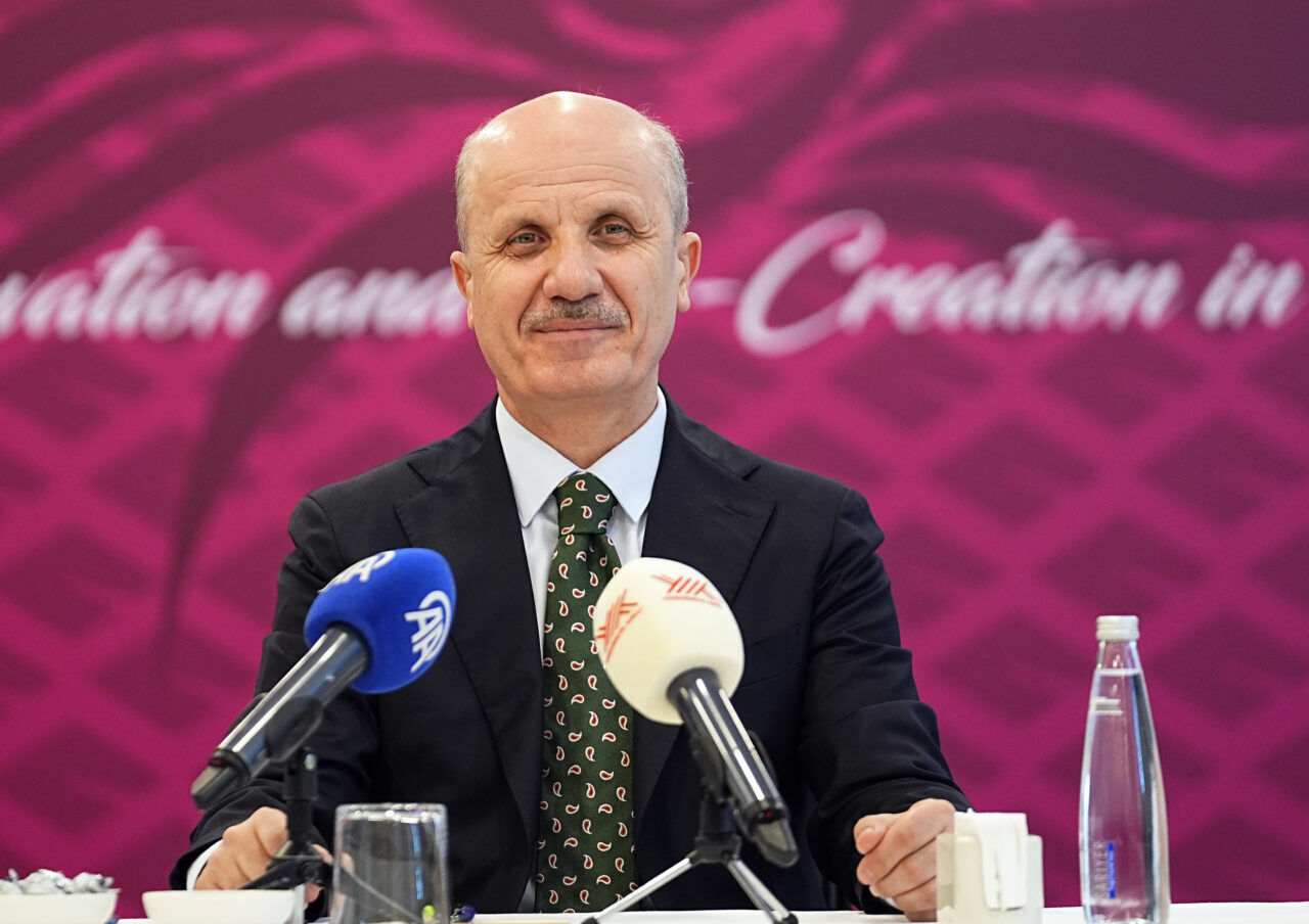 İSTANBUL (AA) – Yükseköğretim Kurulu (YÖK) Başkanı Prof. Dr. Erol