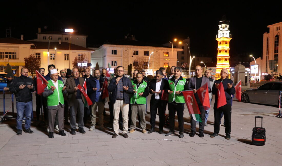 YOZGAT (AA) – İsrail'in Küresel Sumud Filosu'na saldırısı, Yozgat'ta protesto