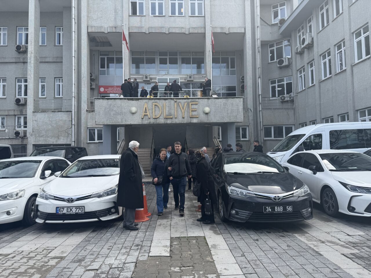 ZONGULDAK (AA) – Zonguldak'ın Kilimli ilçesinde boşanma aşamasındaki eşini ve