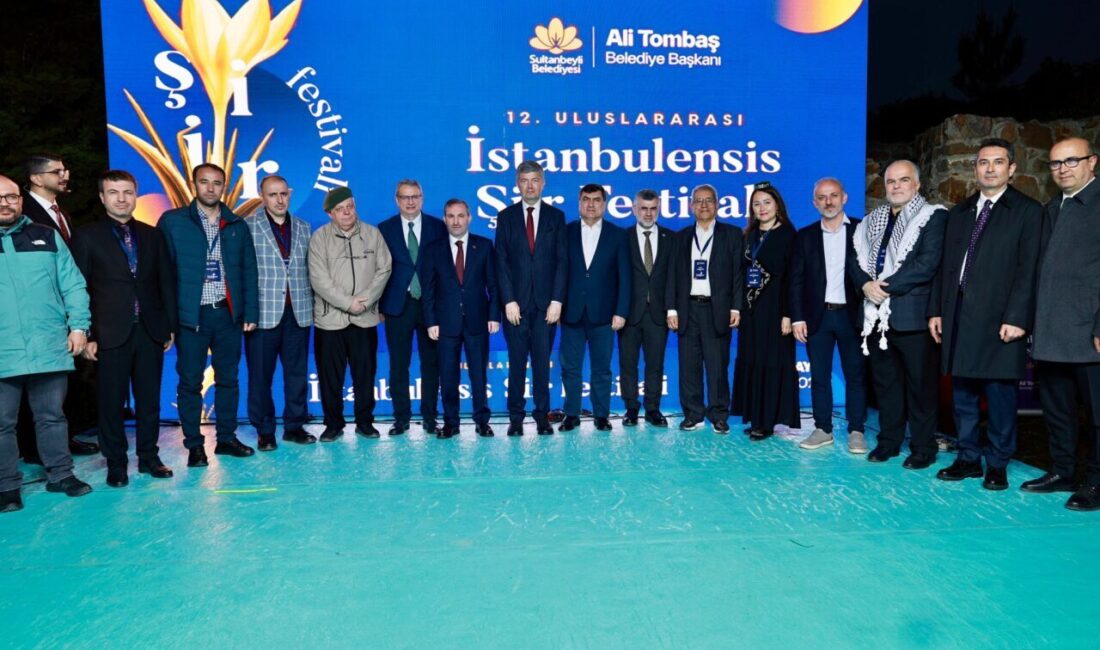 - Festival kapsamında konuk şairler, Sultanbeyli'deki eğitim kurumlarında düzenlenecek panellerde