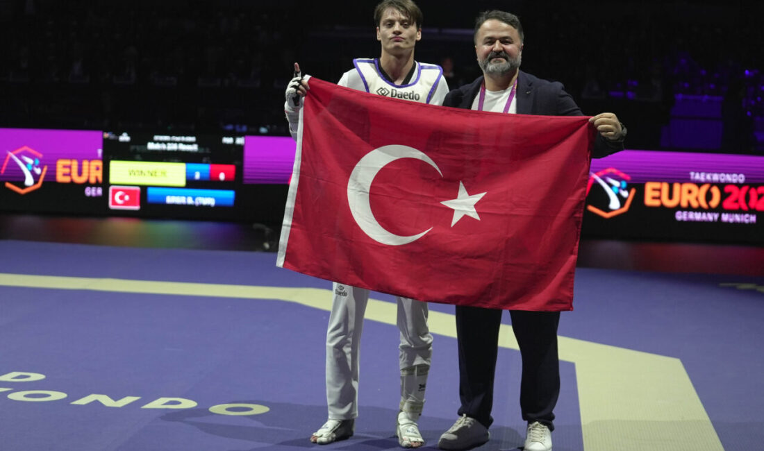 - Milli sporcu 20 yaşındaki Berkay Erer, çıktığı 5 maçta