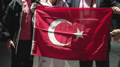 - Kadınlar 53 kiloda Merve Dinçel Kavurat, Avrupa şampiyonu oldu