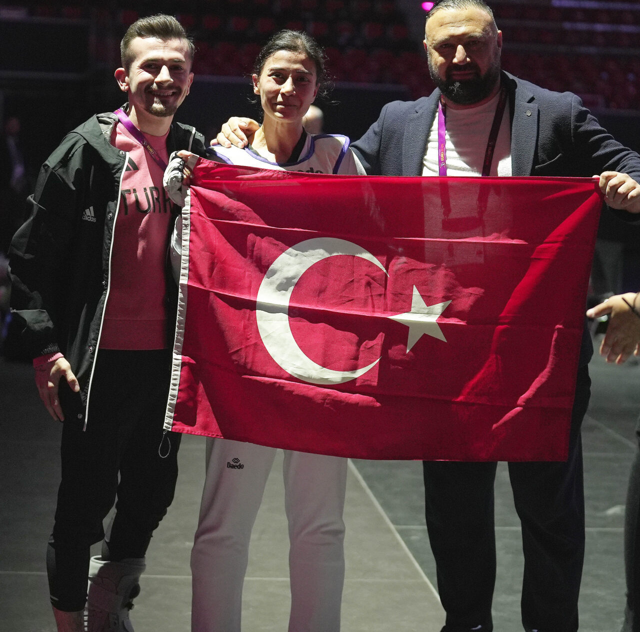 - Kadınlar 53 kiloda Merve Dinçel Kavurat, Avrupa şampiyonu oldu