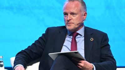 - Forumda konuşan uzmanlar, suyun iklim krizinin merkezinde yer aldığına