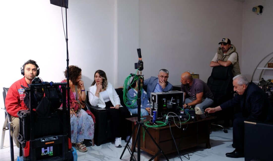 - Kahramanmaraş'ın Elbistan ilçesinde çekilen "Aşk ve Enkaz" filmi, 6