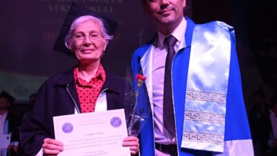ANTALYA (AA) – Akdeniz Üniversitesi Kumluca Meslek Yüksekokulu Seracılık Programı'ndan