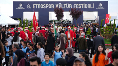 - Dünya Etnospor Konfederasyonu Başkanı Bilal Erdoğan:
- "4 gün boyunca