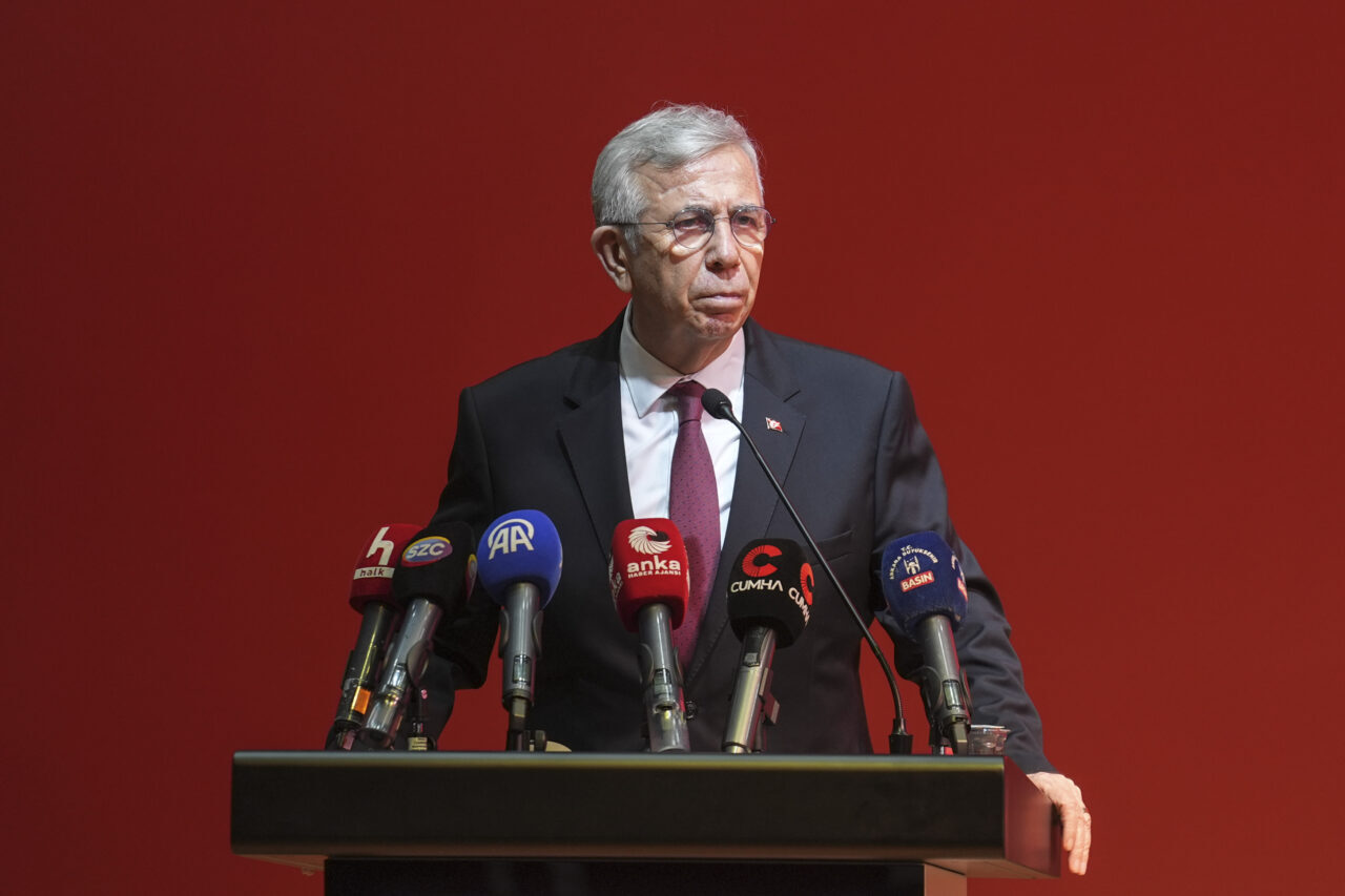 - "Bu birlik, yalnızca belediyeler arasında kurulmuş idari bir çatı
