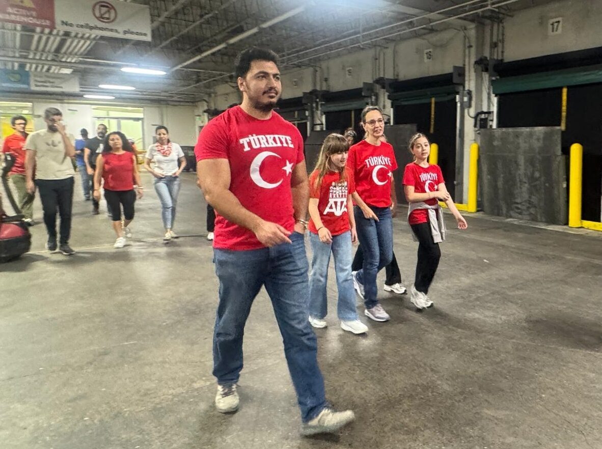 NEW YORK (AA) – ABD'nin Texas eyaletinde yaşayan Türk toplumu,