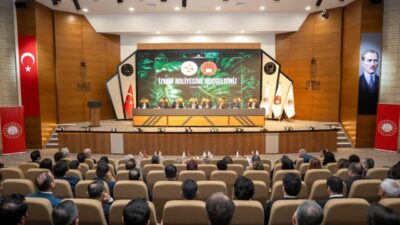 İZMİR (AA) – Adalet Bakan yardımcıları Can Tuncay ve Abdullah