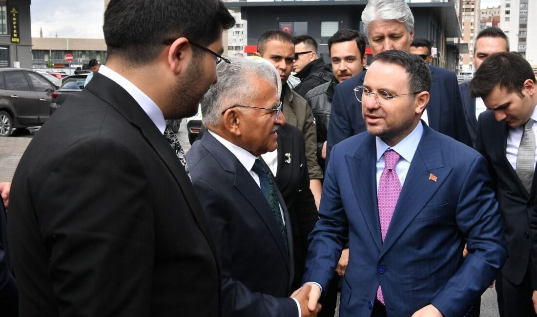 KAYSERİ (AA) – Adalet Bakanı Akın Gürlek, Kayseri'de çeşitli ziyaretler