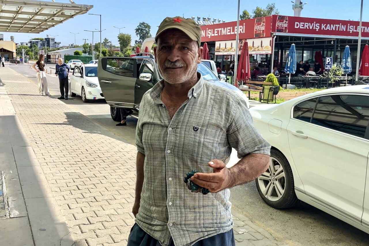 ADANA (AA) – Adana ve Mersin'de kurban kesmeye çalışırken yaralanan