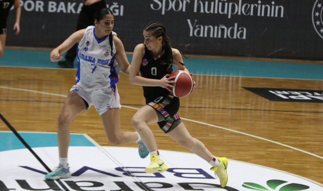ADANA (AA) – Türkiye Basketbol Federasyonunca (TBF) düzenlenen 18 Yaş