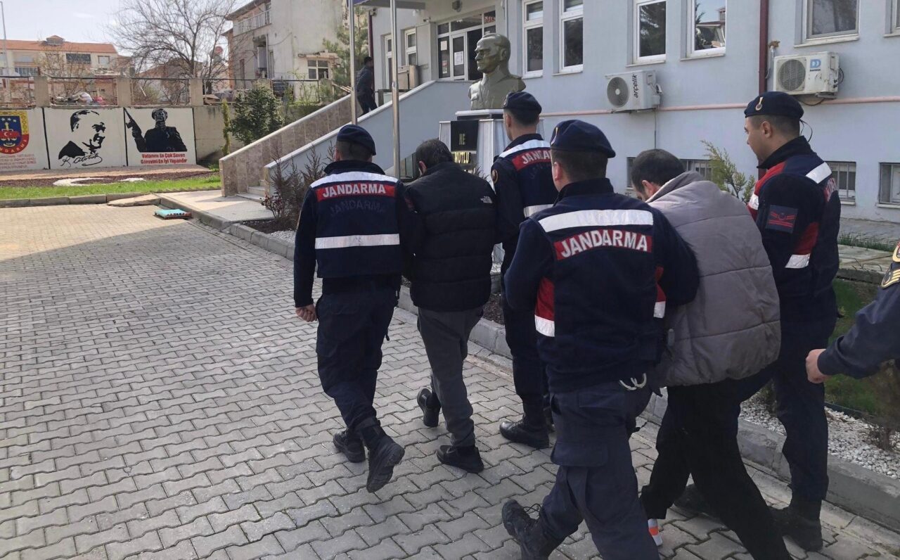 ADANA (AA) – Adana'da 406 yıl ve 222 yıl kesinleşmiş
