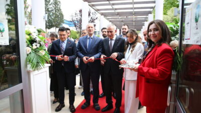 ADANA (AA) – Adana'da baharın müjdecisi olarak kabul edilen Hıdırellez,