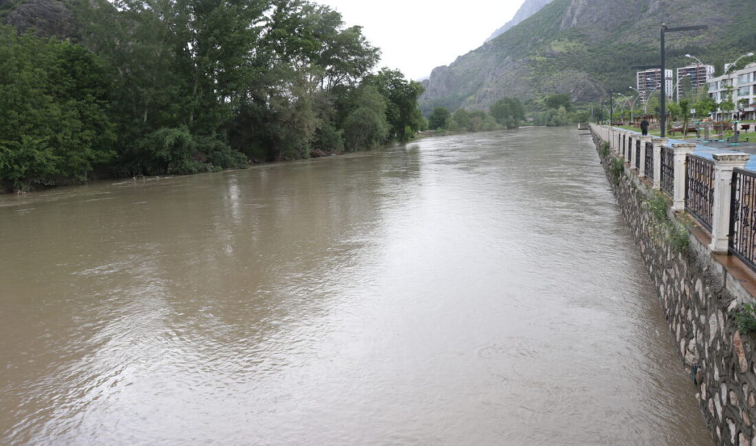 AMASYA (AA) – Amasya'da etkili olan sağanak nedeniyle AFAD tarafından