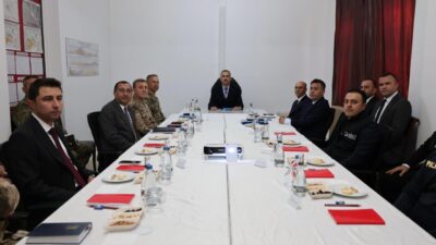 - Sınır hattı boyunca zorlu arazi ve iklim şartlarının hakim