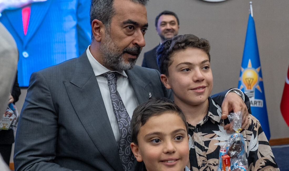 - Genel Başkan Yardımcısı Kürşad Zorlu:
- "Türk milleti olarak fedakarlığın,