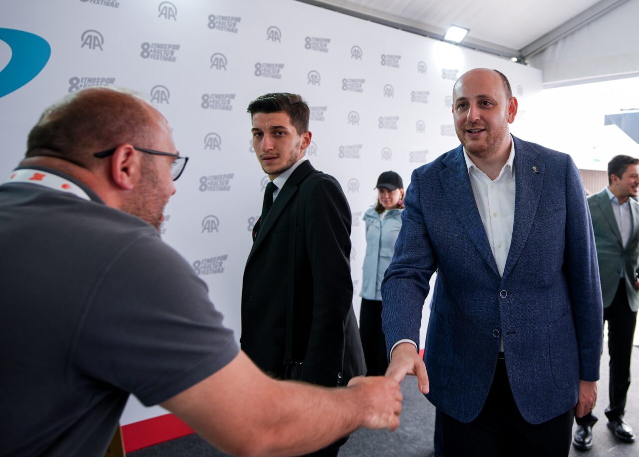 - "Dünyada yeni bir dönüşümün gerçekleştiği zaman diliminde özellikle her