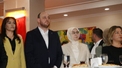 - "Dünyada eşitsizlikler, adaletsizlikler karşısında o haklı duruşu, o güçlü