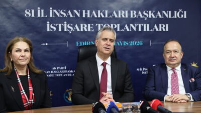 - "CHP yönetiminin kendisinin de artık tartışmalara konu olduğunu hep