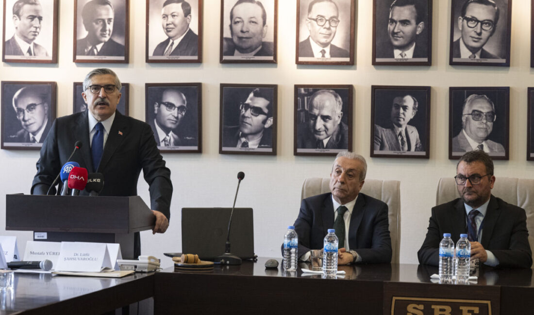 - "Sezai Karakoç sadece şiirleriyle değil, düşünceleriyle de milletimizin ufkunu