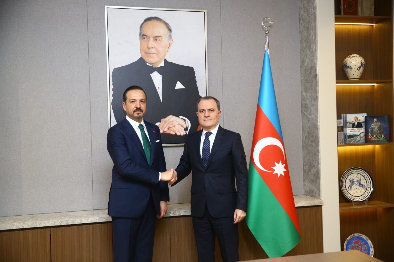 BAKÜ (AA) – AK Parti Genel Başkan Yardımcısı ve Türk