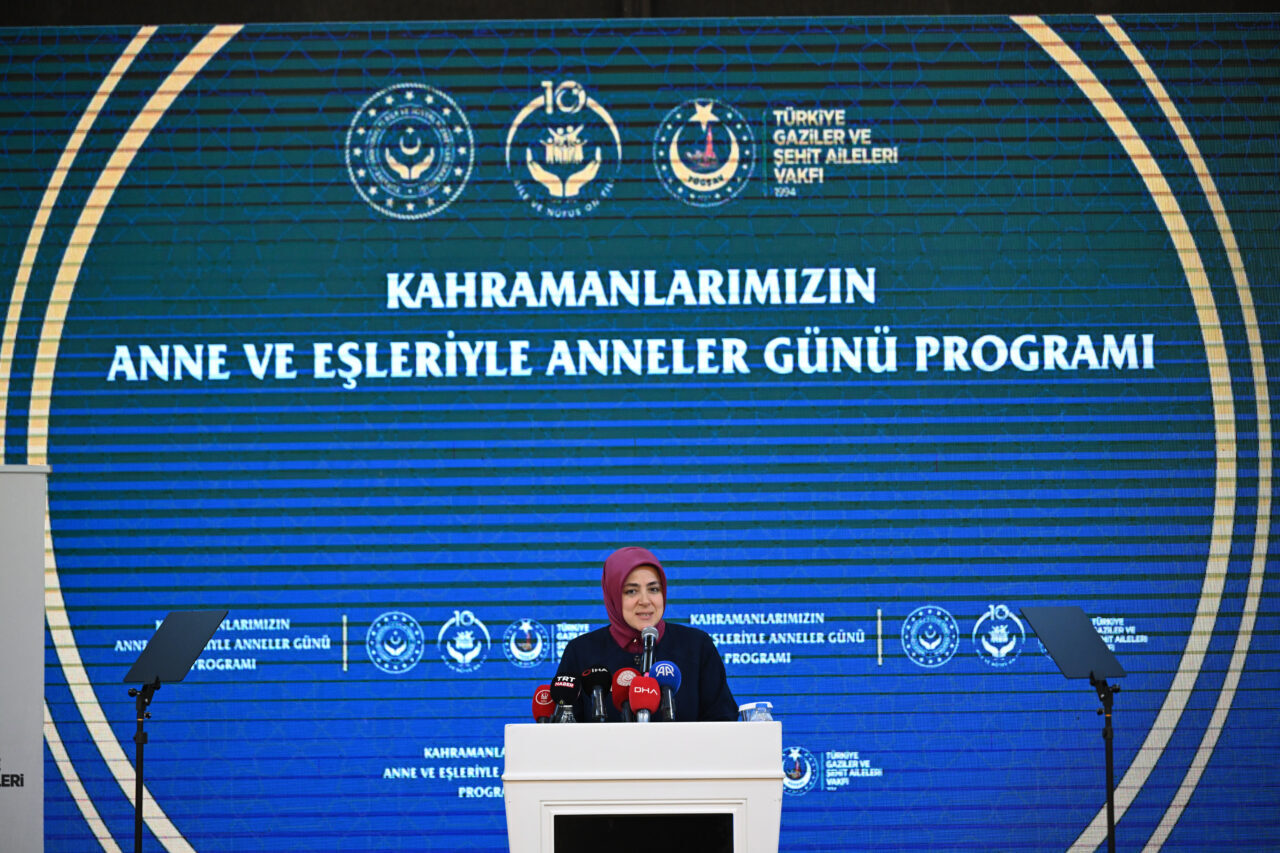 - "'Terörsüz Türkiye' hedefi, evlatlarınızın canları pahasına bizlere bıraktığı o