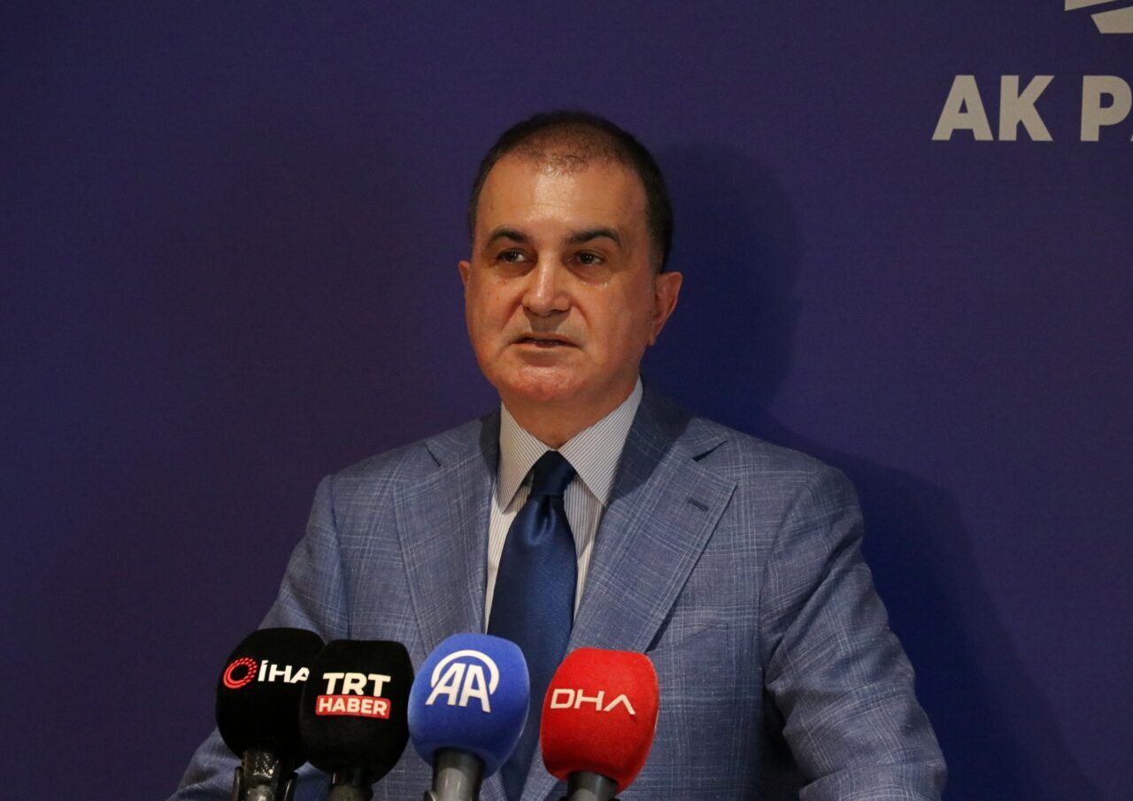 - "(İstinafın CHP kurultay davası kararı) CHP'lilerin, CHP'lilerle yürüttüğü bu