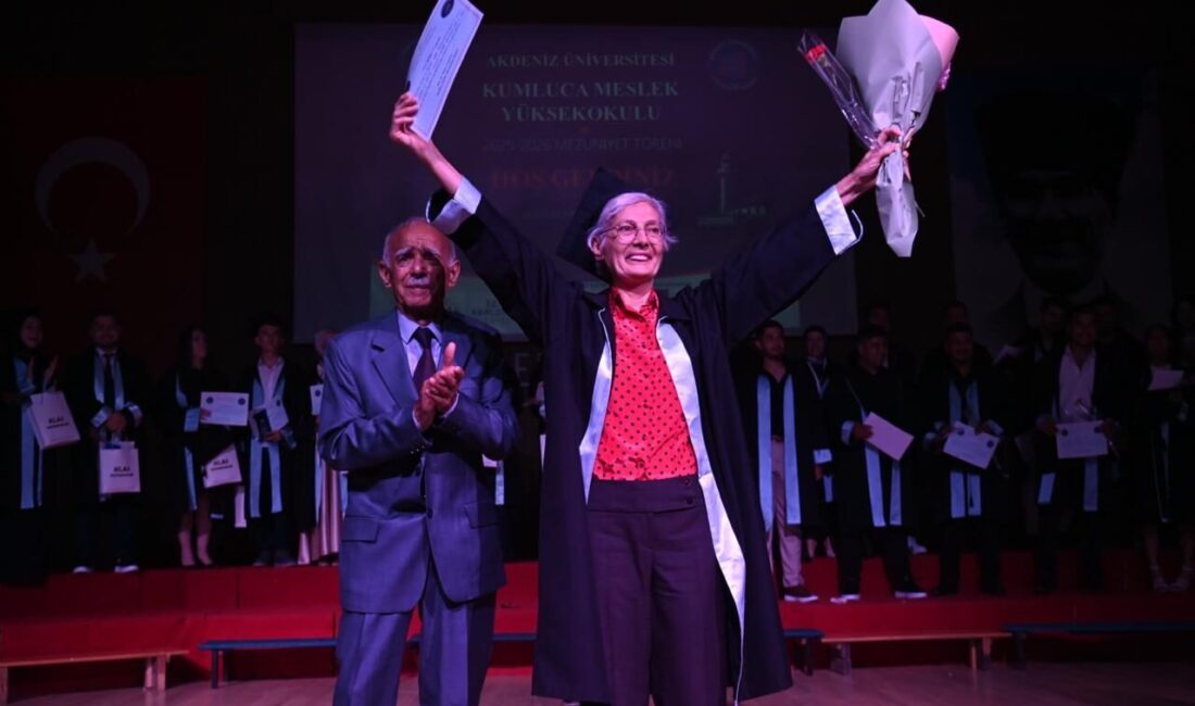 ANTALYA (AA) – Akdeniz Üniversitesi Uygulamalı Bilimler Fakültesi Dekanı Prof.