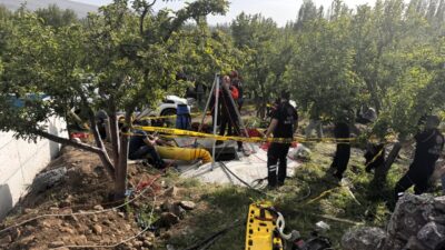AKSARAY (AA) – Aksaray'da temizlemek için girdikleri kuyuda zehirlenen 2