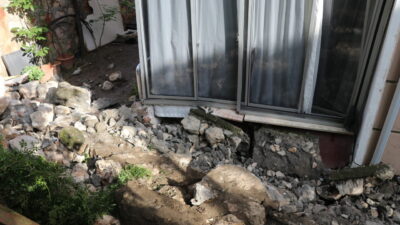 AMASYA (AA) – Amasya'da yağışın etkisiyle 5 katlı binanın istinat