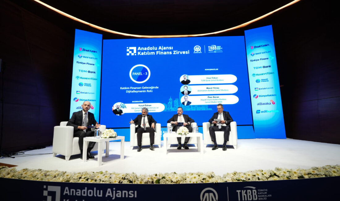 - TOM Bank Genel Müdürü Onur Özkan:
- "Sektörün reddettiği her