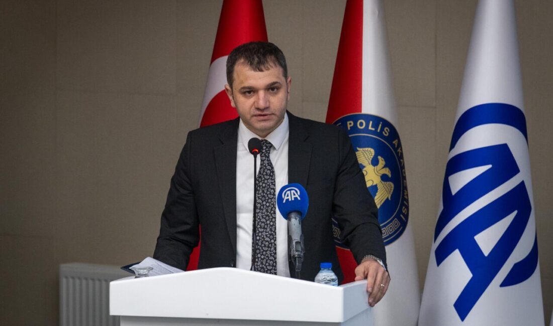 - Polis Akademisi Başkan Yardımcısı İnal:
- "Bugüne kadar vermiş olduğumuz