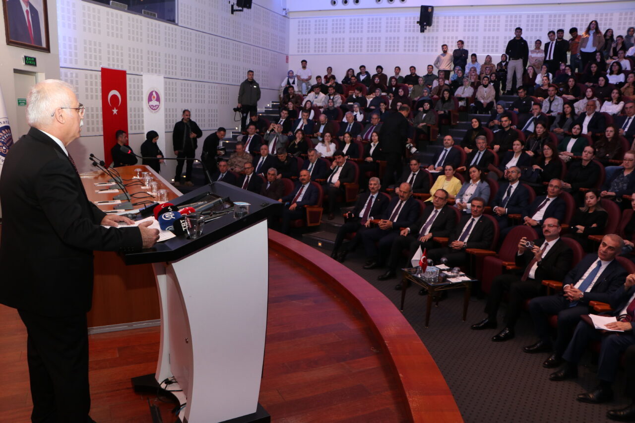- "Bireysel başvuru, temel hak ve özgürlüklerin korunmasında bireye doğrudan