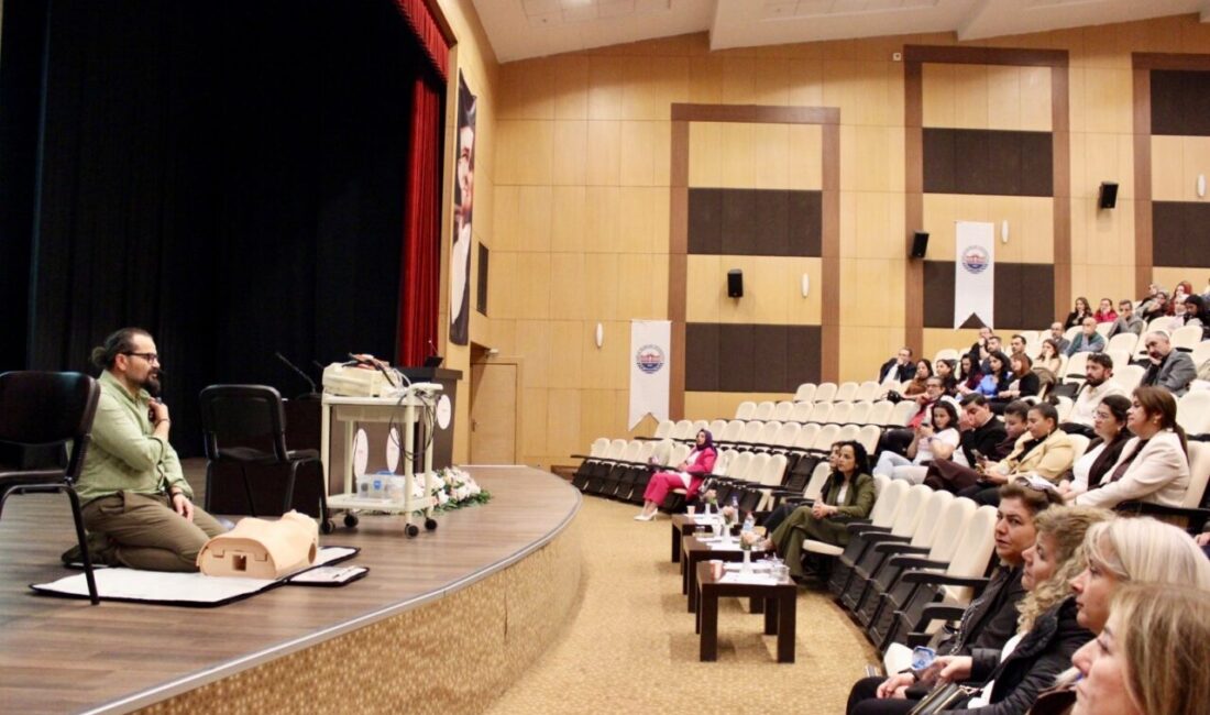 ANTALYA (AA) – Antalya'da, diyaliz hizmetlerinde kaliteyi artırmak ve bölgesel