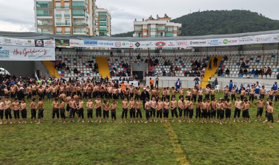 ANTALYA (AA) – Antalya'da düzenlenen 27. Kumluca Gelişim Ligi Yağlı