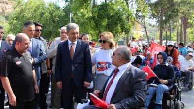 ANTALYA (AA) – Antalya'da, Engelliler Haftası dolayısıyla düzenlenen "3. Engelli,