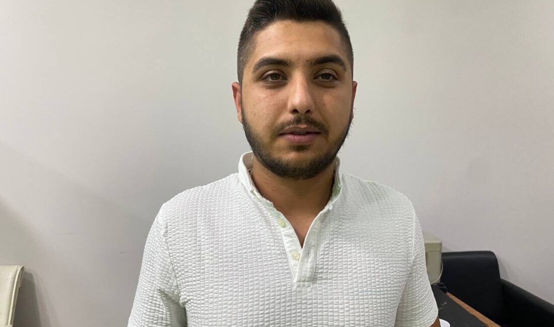 ANTALYA (AA) – Antalya'nın Serik ilçesinde kız isteme merasimi sırasında