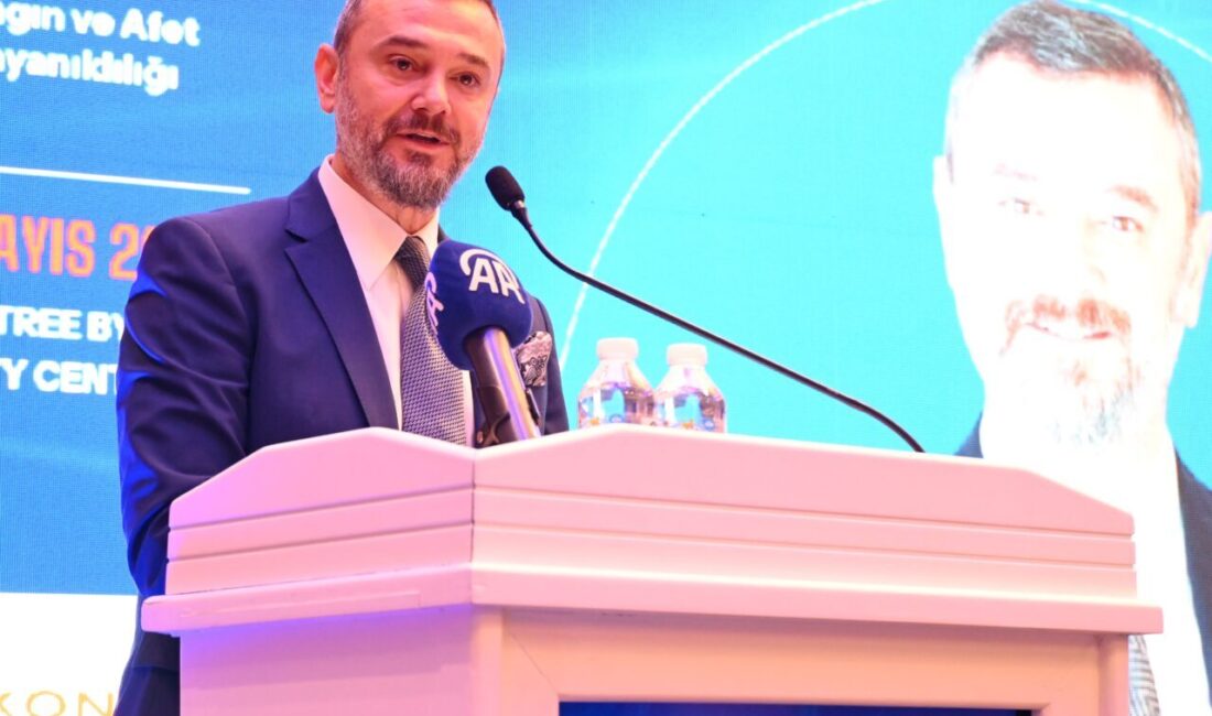 - Antalya Vali Yardımcısı Tahsin Aksu:
- "Afet anında refleksi, riski,