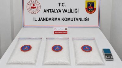 ANTALYA (AA) – Antalya'nın Serik ilçesinde düzenlenen uyuşturucu operasyonunda gözaltına