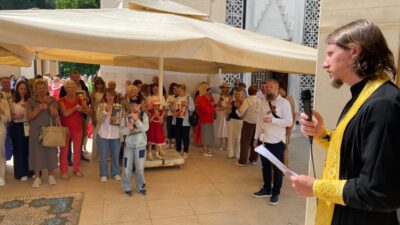 ANTALYA (AA) – Antalya'da yaşayan ve tatil amacıyla kentte bulunan